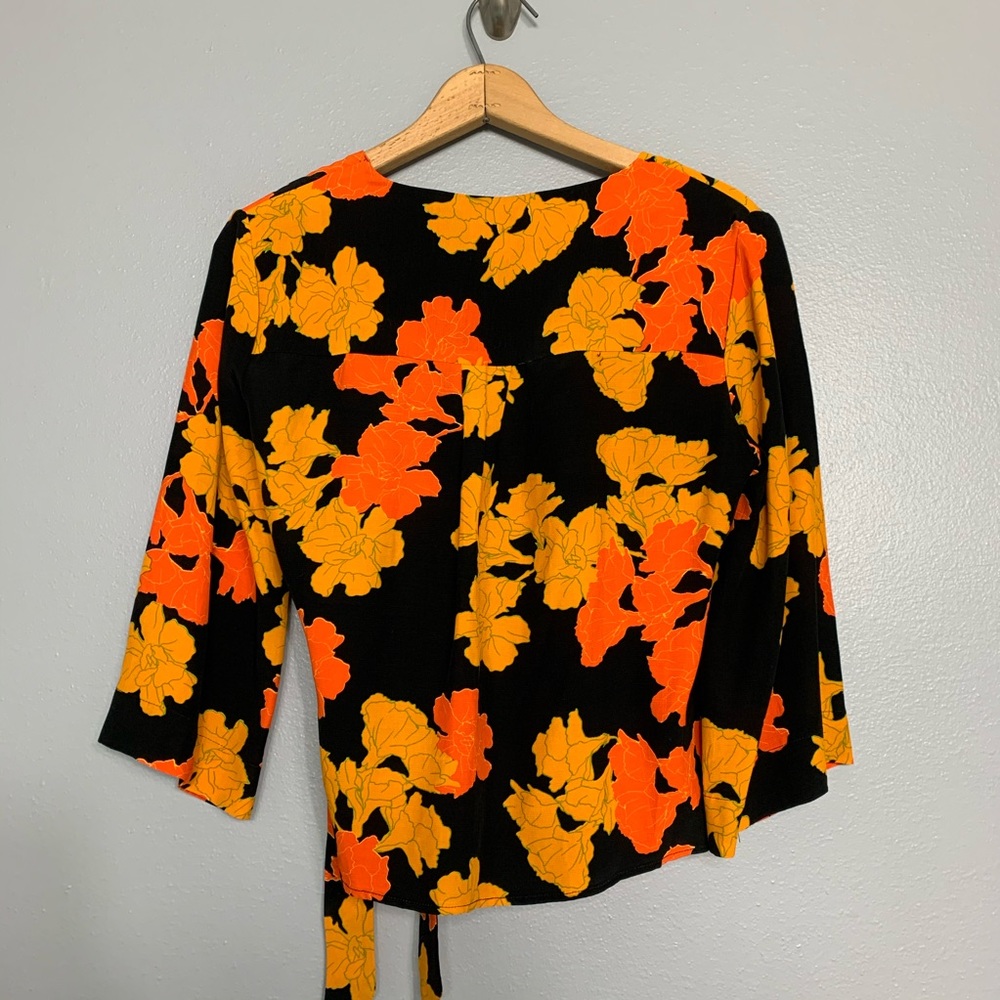 TOPSHOP | bold floral crop wrap top US 0 - Picture 6 of 6